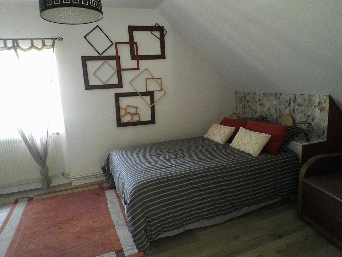 Le Clocooning Chambres D'Hotes Chez L'Habitant Billy  Eksteriør billede